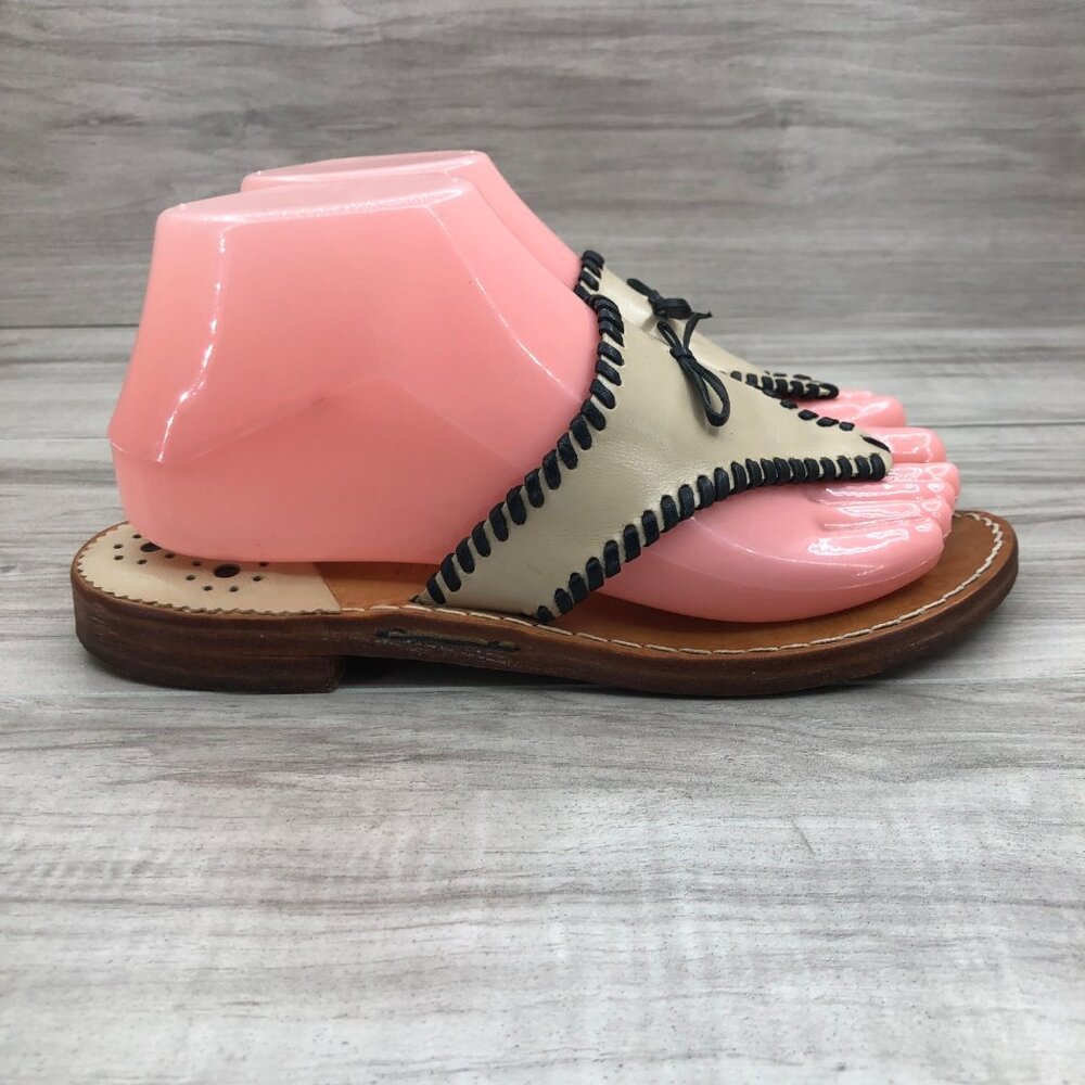 Stephen Bonanno Sandals Womens 7 Palm Beach Cream Leather Thong Flip Flop Shoes